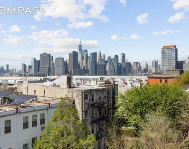Tiffany Place - Photo Thumbnail 3