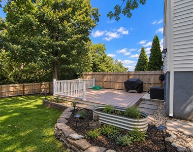 2 Linwood Avenue - Photo Thumbnail 24