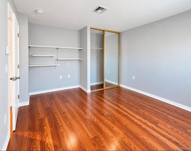 36 Revere Drive - Photo Thumbnail 7
