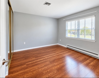 36 Revere Drive - Photo Thumbnail 6