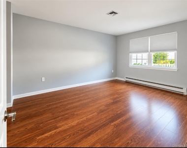 36 Revere Drive - Photo Thumbnail 9
