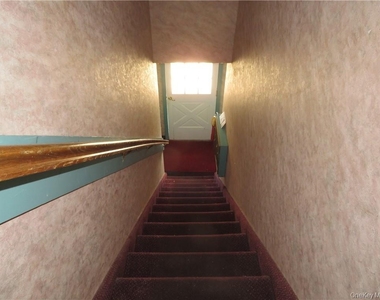 101 Carpenter Avenue - Photo Thumbnail 1