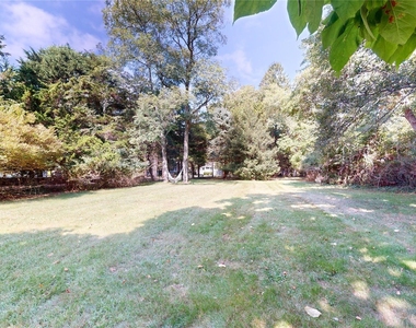 14 B Franklin Ave - Photo Thumbnail 12