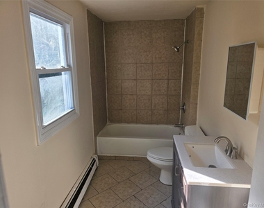 127 W Parmenter Street - Photo Thumbnail 1