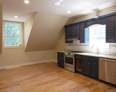 193 Stony Bar Road - Photo Thumbnail 5