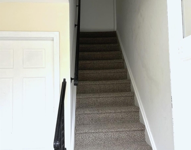 14 Oak Street - Photo Thumbnail 14