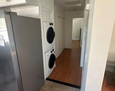 133 Marie Street - Photo Thumbnail 2