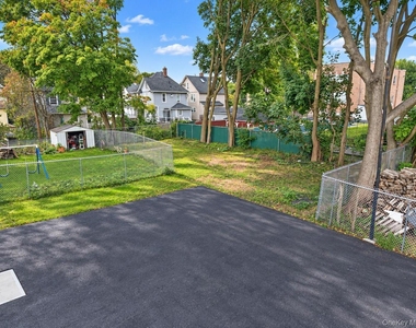 54 Ogden Street - Photo Thumbnail 27