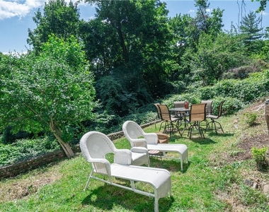 12 Shadyside Avenue - Photo Thumbnail 40