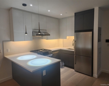 108-15 72 Avenue - Photo Thumbnail 9