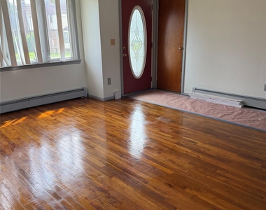 7 Jefferson Avenue - Photo Thumbnail 1