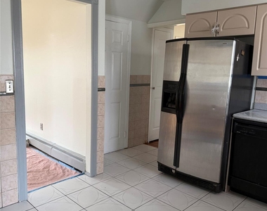 7 Jefferson Avenue - Photo Thumbnail 5