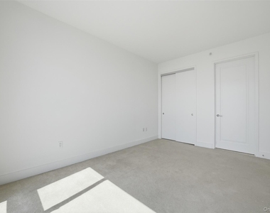 175 Huguenot Street - Photo Thumbnail 8