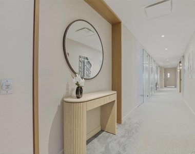 175 Huguenot Street - Photo Thumbnail 16