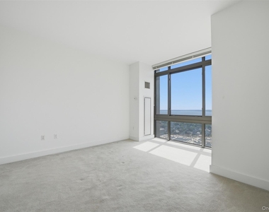 175 Huguenot Street - Photo Thumbnail 11