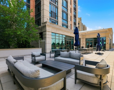 175 Huguenot Street - Photo Thumbnail 33