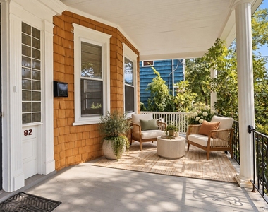 82 Quinby Avenue - Photo Thumbnail 3