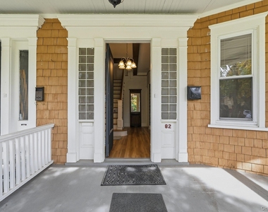 82 Quinby Avenue - Photo Thumbnail 2