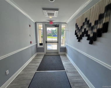 91 Bedford Road - Photo Thumbnail 2