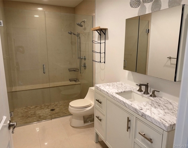 39 Waterview Drive - Photo Thumbnail 5
