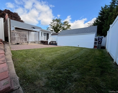 8 Michel Avenue - Photo Thumbnail 40
