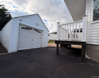 8 Michel Avenue - Photo Thumbnail 29