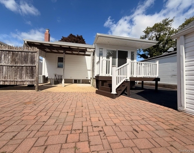 8 Michel Avenue - Photo Thumbnail 42