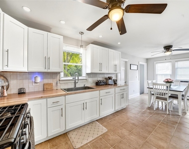 55 Cooper Street - Photo Thumbnail 9