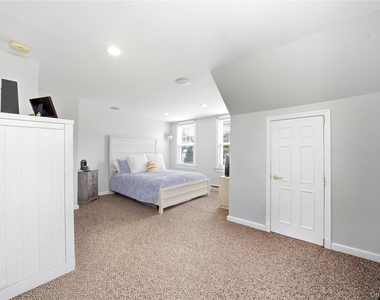 55 Cooper Street - Photo Thumbnail 22