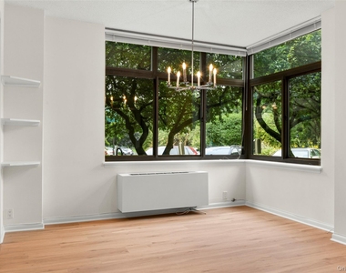35 N Chatsworth Avenue - Photo Thumbnail 6