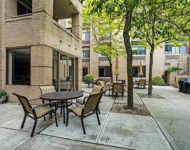 35 N Chatsworth Avenue - Photo Thumbnail 21
