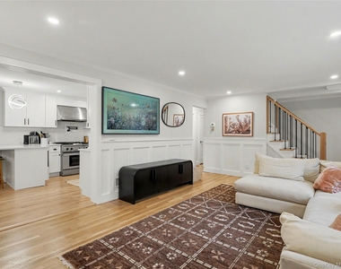 67 Heatherdell Road - Photo Thumbnail 5