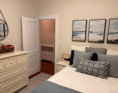 218 Second Avenue - Photo Thumbnail 17