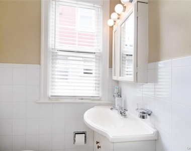 218 Second Avenue - Photo Thumbnail 14