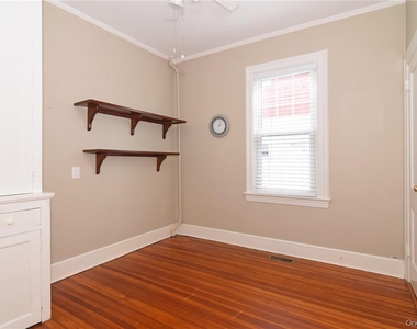 218 Second Avenue - Photo Thumbnail 18
