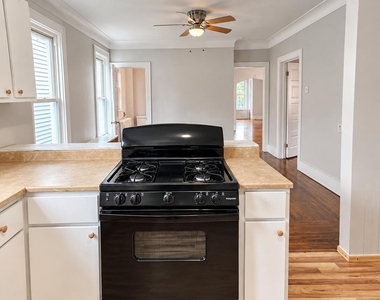 359-361 Forest Avenue - Photo Thumbnail 6