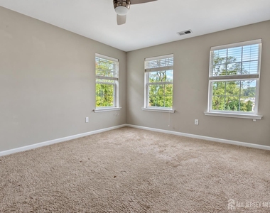 1607 Hights Farm Road - Photo Thumbnail 9