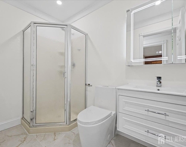 1058 Hoffman Road - Photo Thumbnail 39