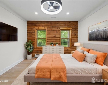1058 Hoffman Road - Photo Thumbnail 30