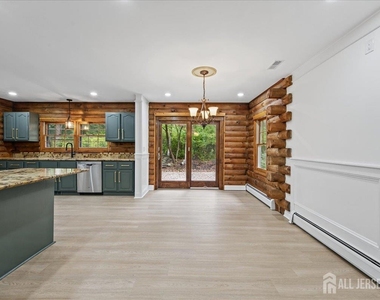 1058 Hoffman Road - Photo Thumbnail 14