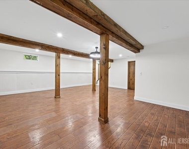 1058 Hoffman Road - Photo Thumbnail 42