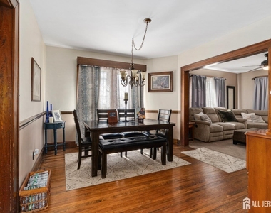 23 Reed Street - Photo Thumbnail 6