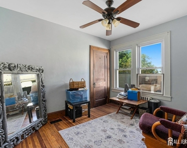 23 Reed Street - Photo Thumbnail 13