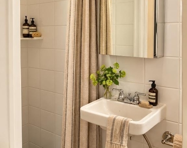 168 W 86th Street - Photo Thumbnail 15
