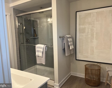 16 Lyriq Court - Photo Thumbnail 10