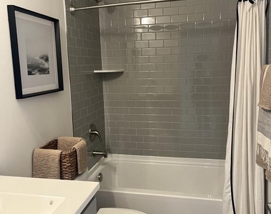 16 Lyriq Court - Photo Thumbnail 21