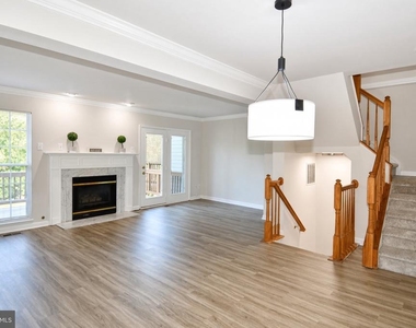 12723 Perchance Terrace - Photo Thumbnail 8