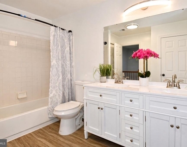 12723 Perchance Terrace - Photo Thumbnail 23