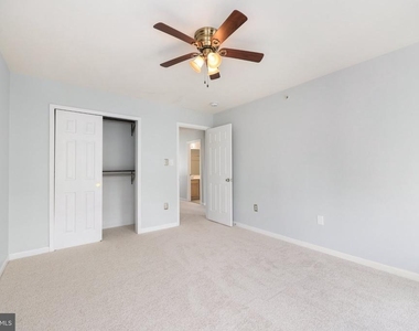 15522 John Diskin Circle - Photo Thumbnail 29