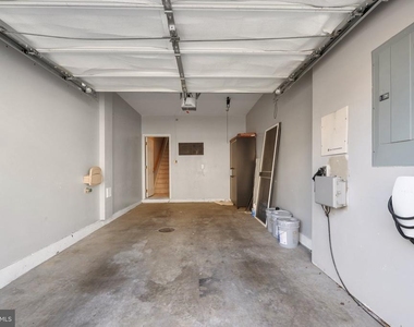 15522 John Diskin Circle - Photo Thumbnail 7